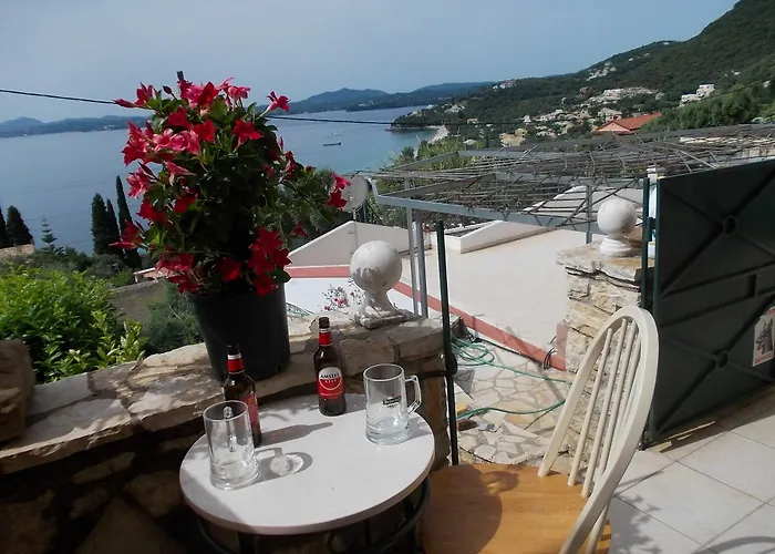 Sarakinos Apartament