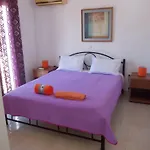 Sarakinos Appartement *