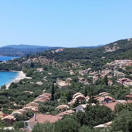 Sarakinos شقة برباتي