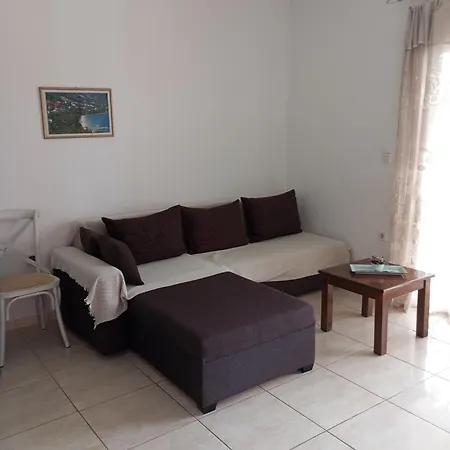 Sarakinos Apartman Barbáti