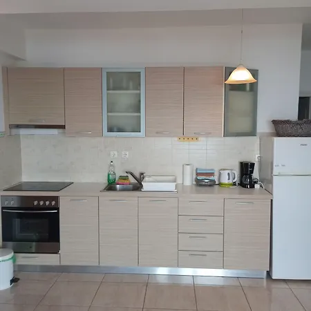 아파트 Sarakinos 바바티