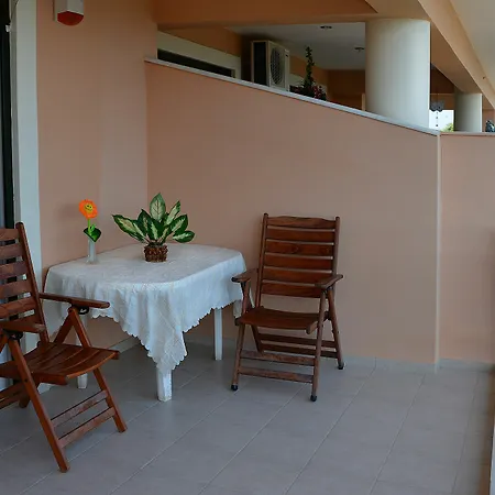 Sarakinos برباتي