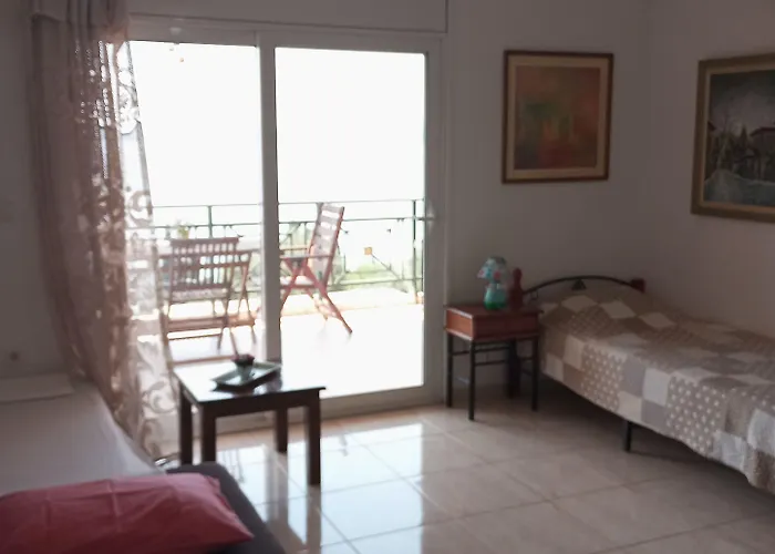 Sarakinos Apartamento *