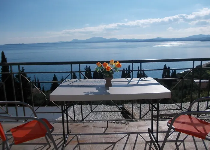 Apartamento Sarakinos