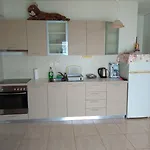 Appartement Sarakinos *