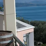 Appartement Sarakinos *