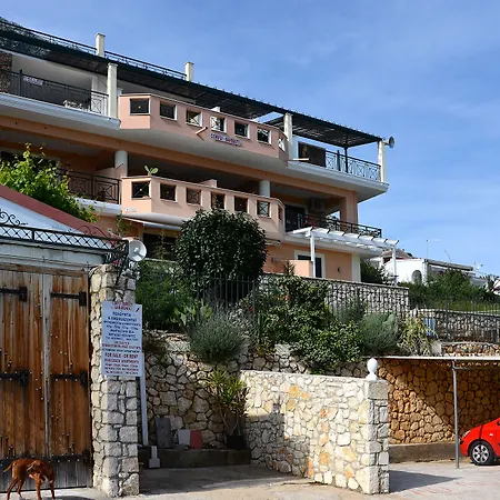 Lejlighed Sarakinos Mparmpati