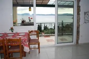 Apartment Sarakinos Barbati