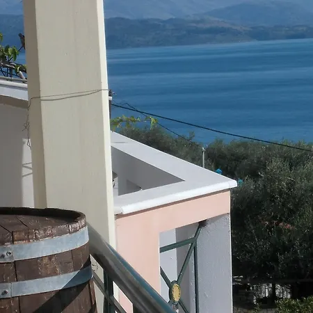 Apartment Sarakinos *