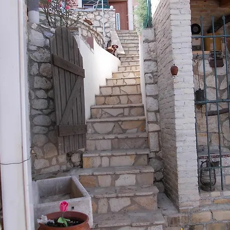 Apartment Sarakinos
