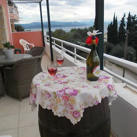 Sarakinos Apartment Barbati