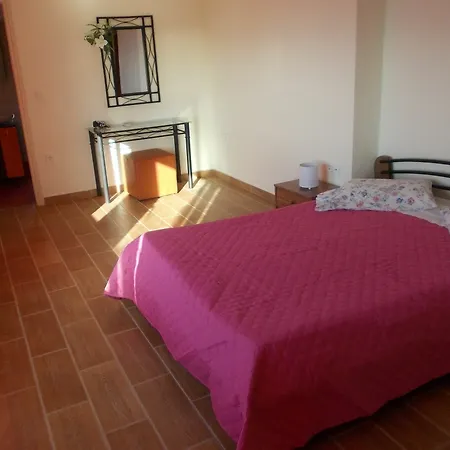 Apartment Sarakinos *