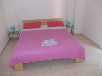 Apartment Sarakinos Barbati
