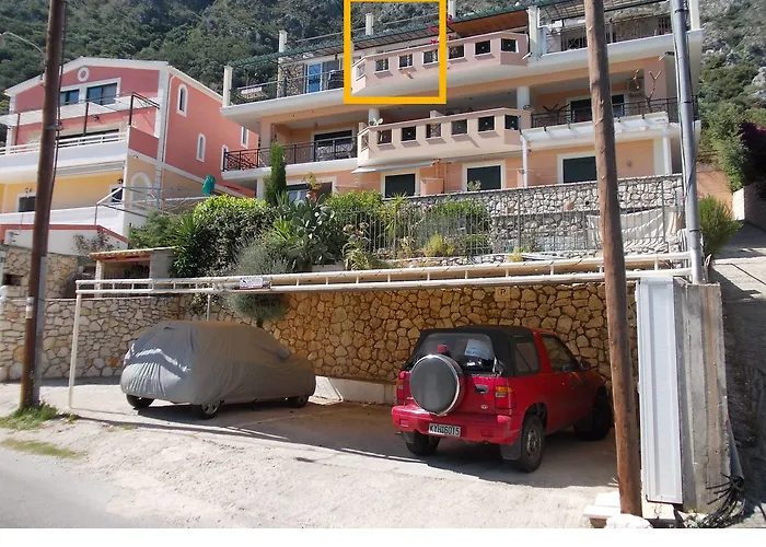 Sarakinos Appartement *